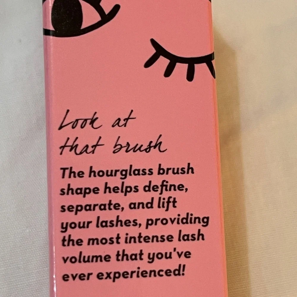 Elizabeth Mott It's So Big Mascara 